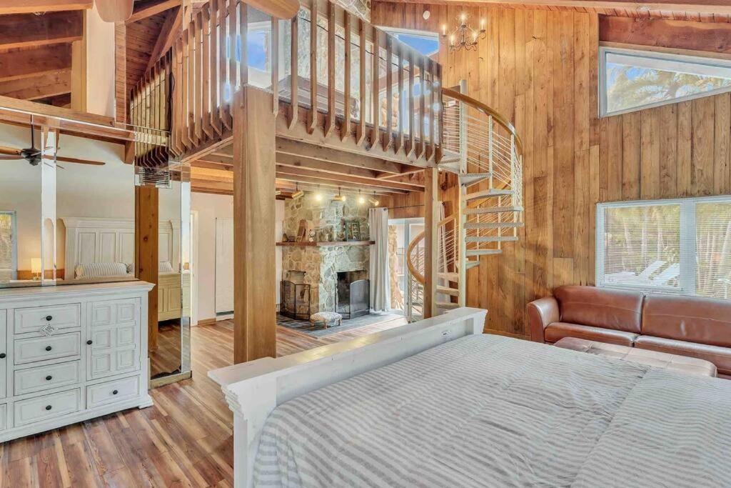 Rare Hidden Getaway Heated Pool 1.5 Acres! Sleeps 16 Villa Fort Lauderdale Kültér fotó