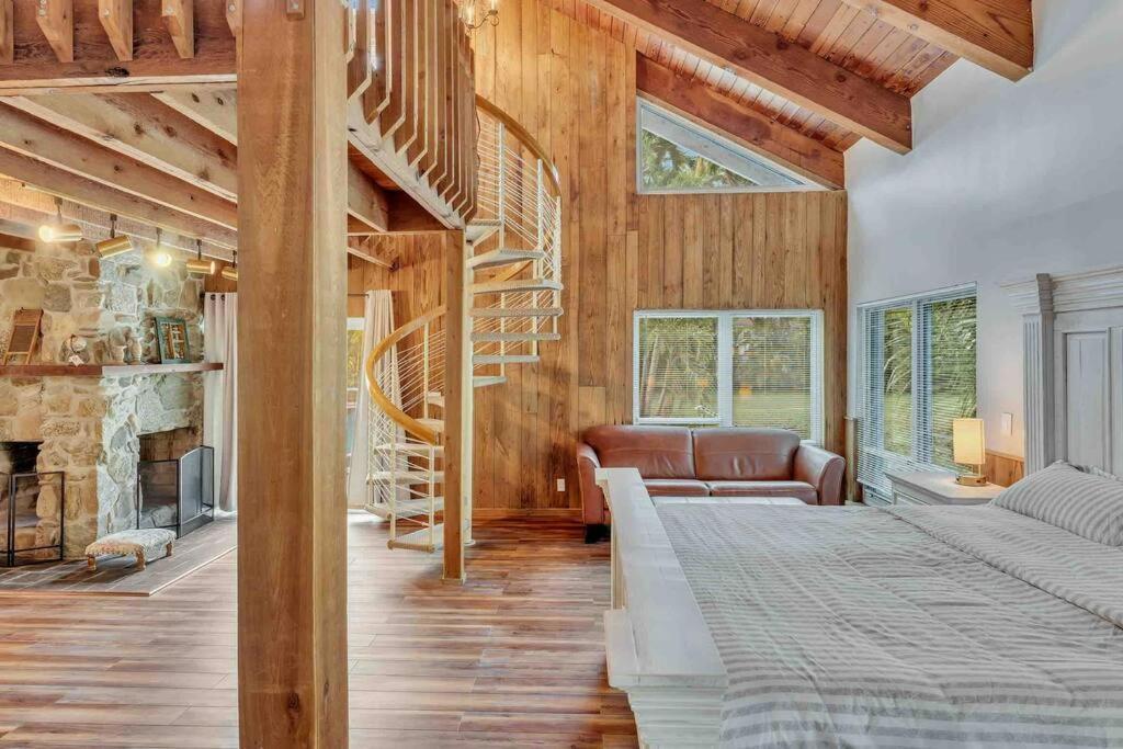 Rare Hidden Getaway Heated Pool 1.5 Acres! Sleeps 16 Villa Fort Lauderdale Kültér fotó